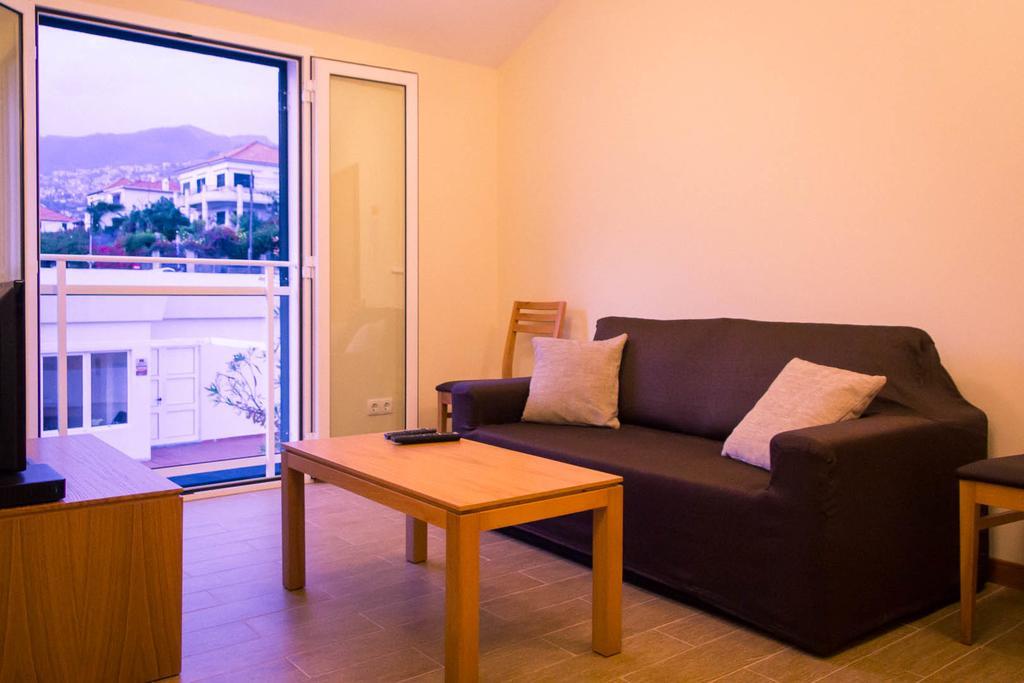 Apartments Madeira Old Town Funchal  Rom bilde